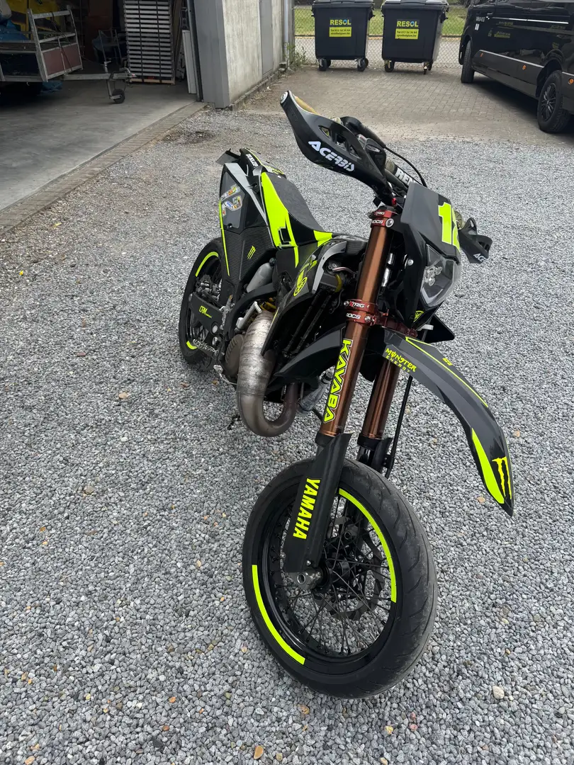 Yamaha YZF-R125 125 cc 2takt supermoto Zwart - 1