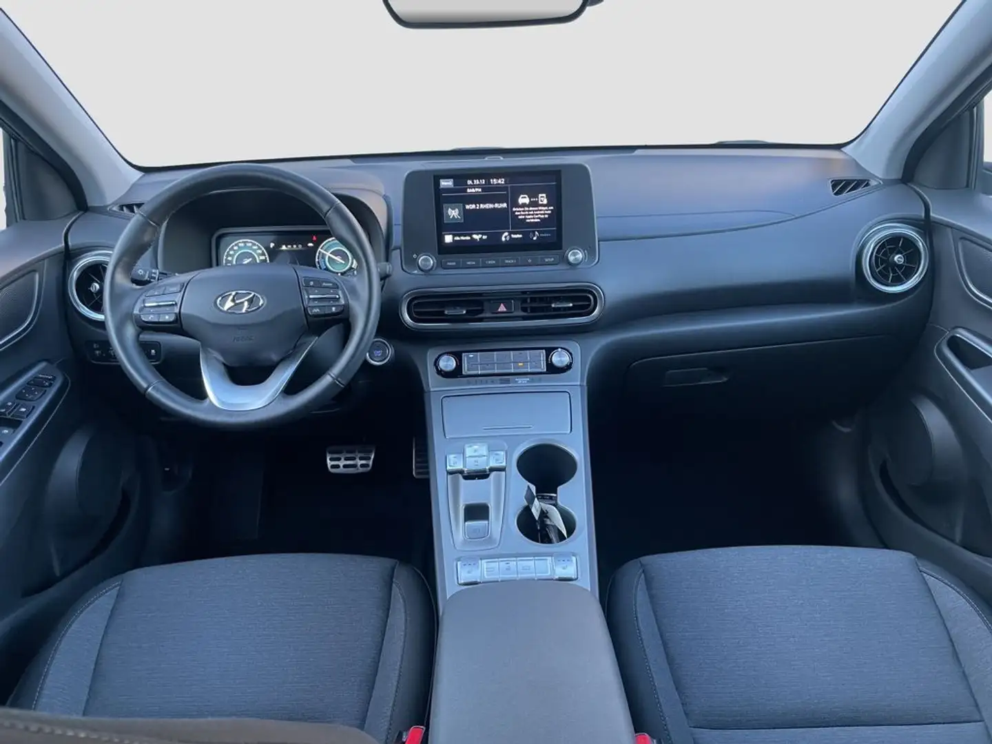 Hyundai KONA Trend Elektro 2WD 100 kW Gris - 2
