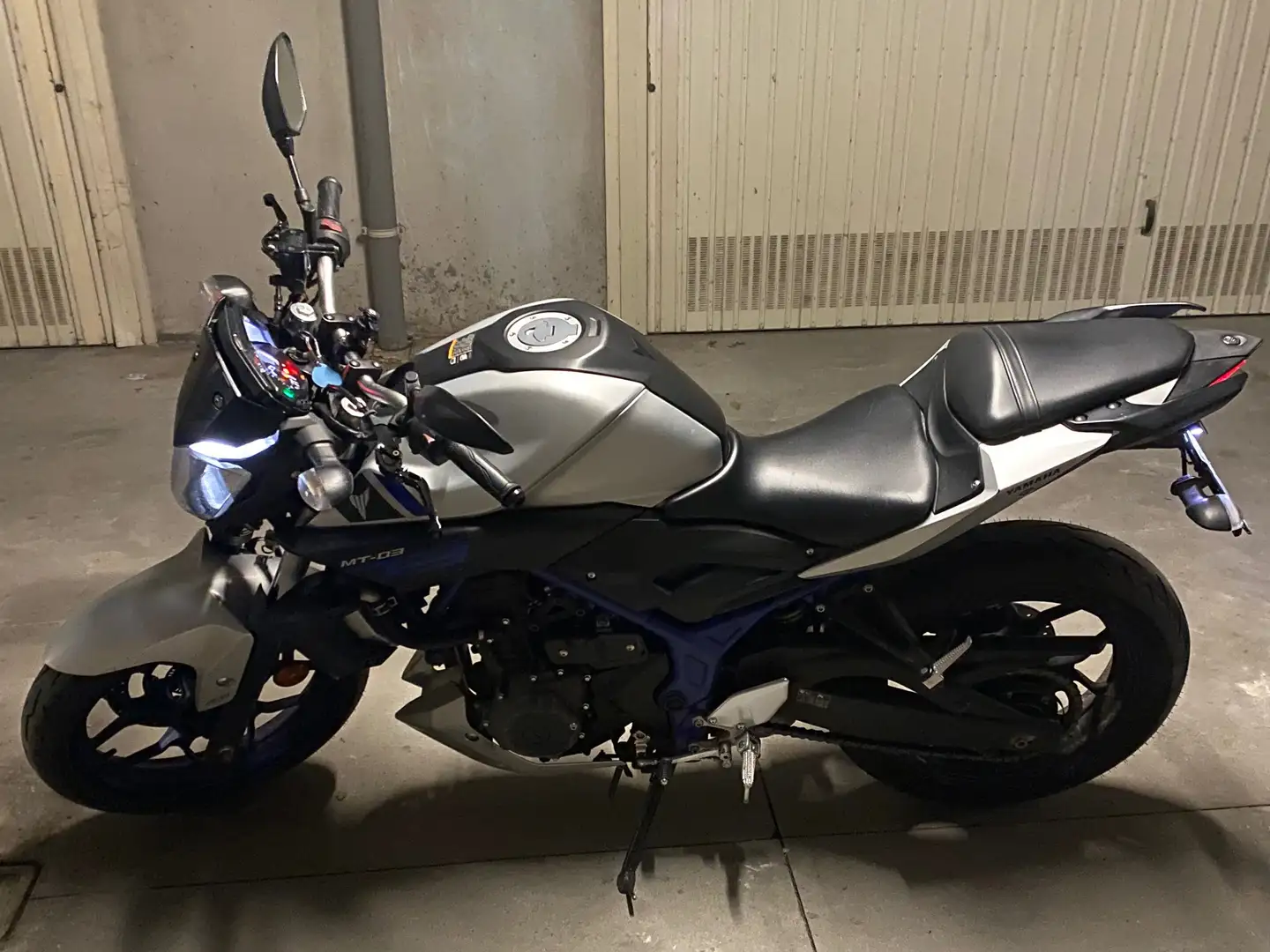 Yamaha MT-03 2016 ABS Сірий - 1