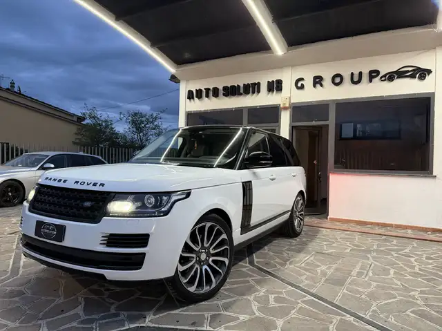 Land Rover Range Rover Vogue 3.0TDV6 black edition R22 Full Optional