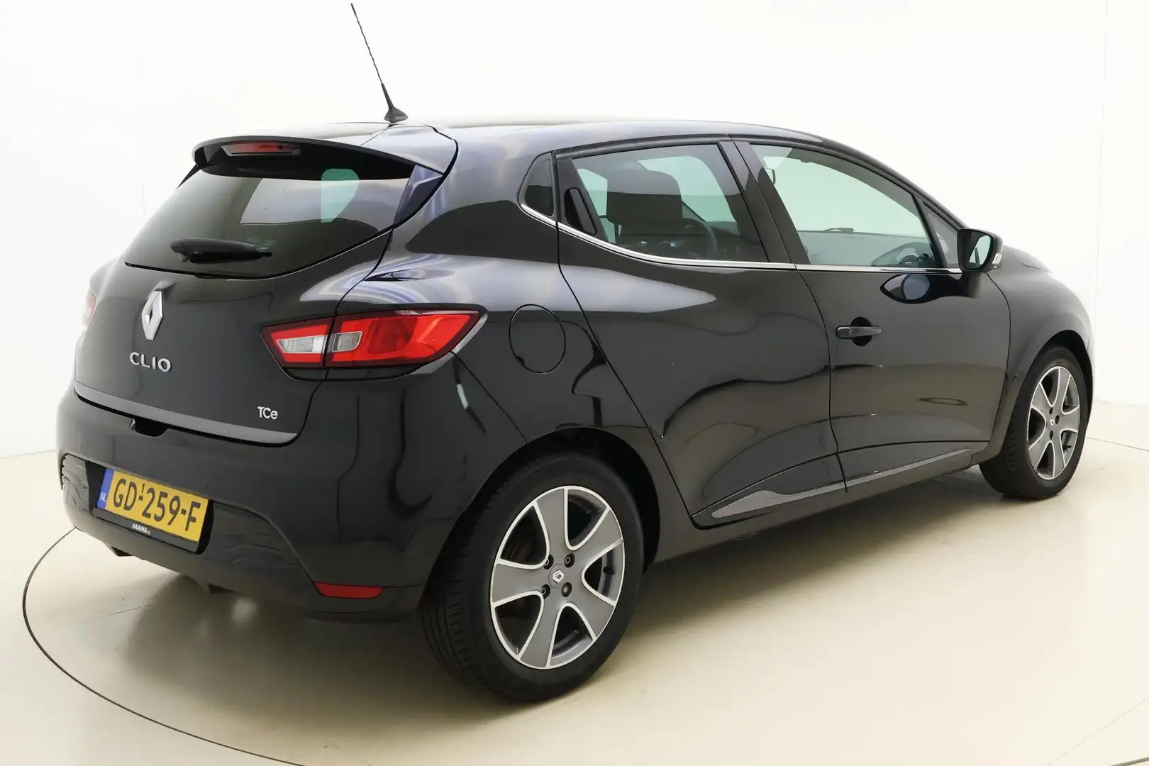 Renault Clio 0.9 TCe ECO Night&Day 90 PK | Handgeschakeld | Cru Negro - 2
