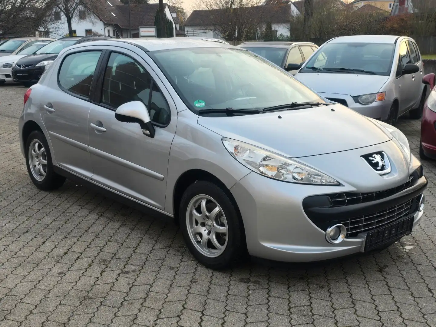 Peugeot 207 Sport Grau - 1