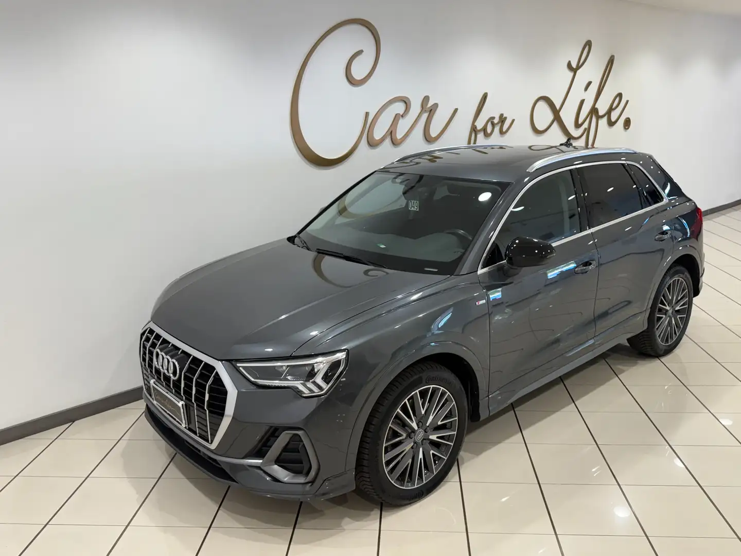 Audi Q3 40 2.0 TDI Quattro 190 CV S-Tronic IVA ESPOSTA Šedá - 1