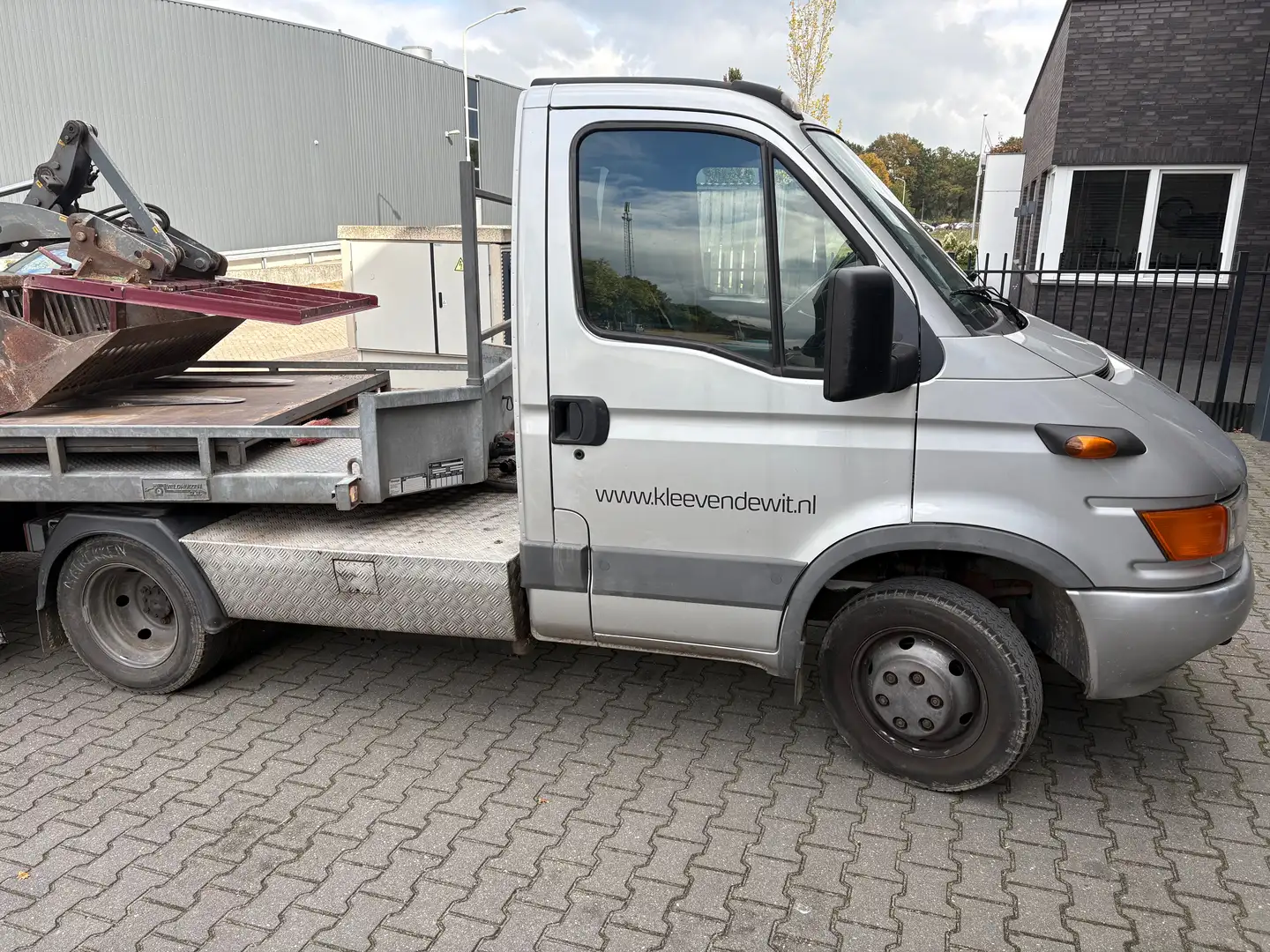 Iveco Overig 40C13 300 Grey - 2
