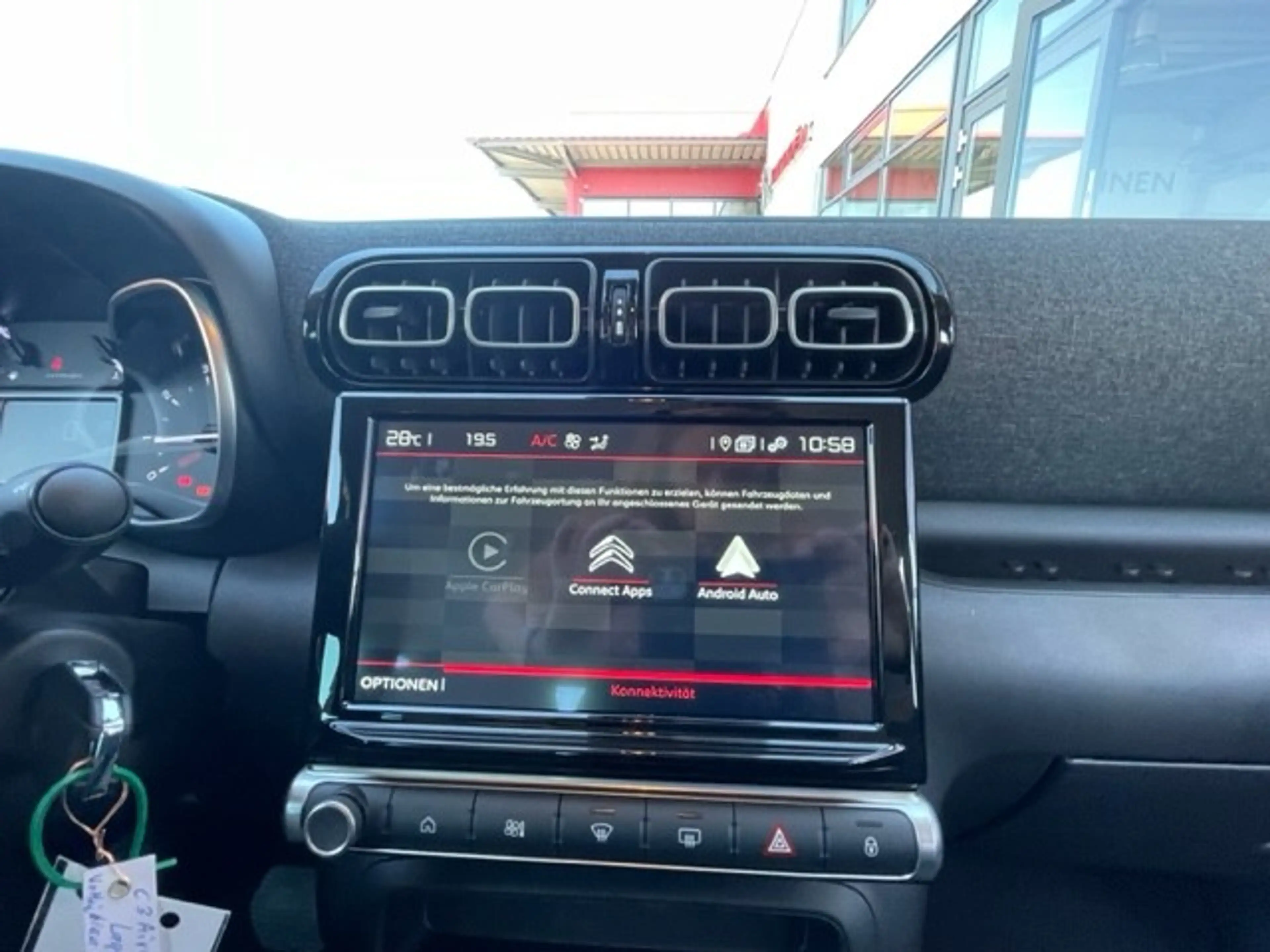 Citroen C3 Aircross PureTech 130 EAT6 Plus Automatik — photo 10