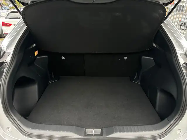 Toyota Yaris Cross view 23