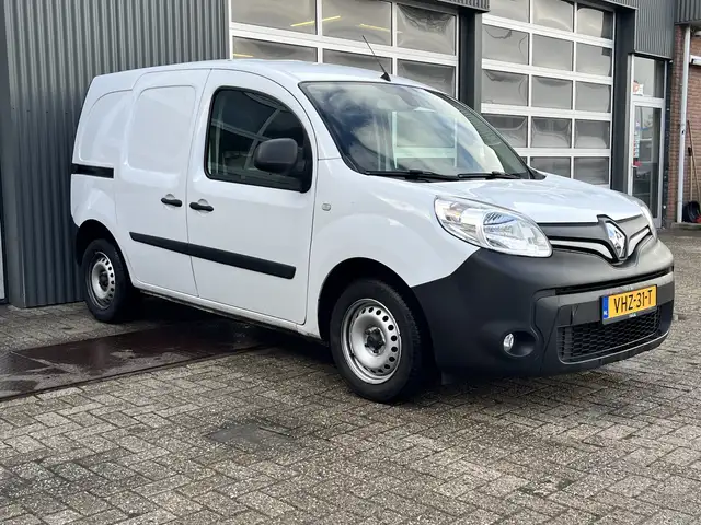 Renault Kangoo 1.5 Blue dCi Airco Bpm vrij Cruise control Bluetoo