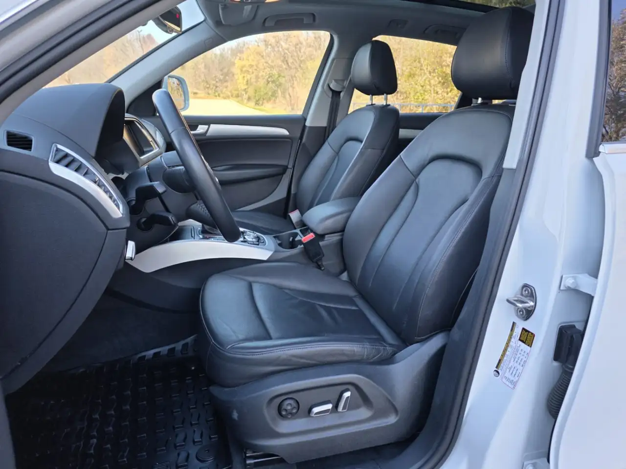 Audi Q5 снимка Audi Q5