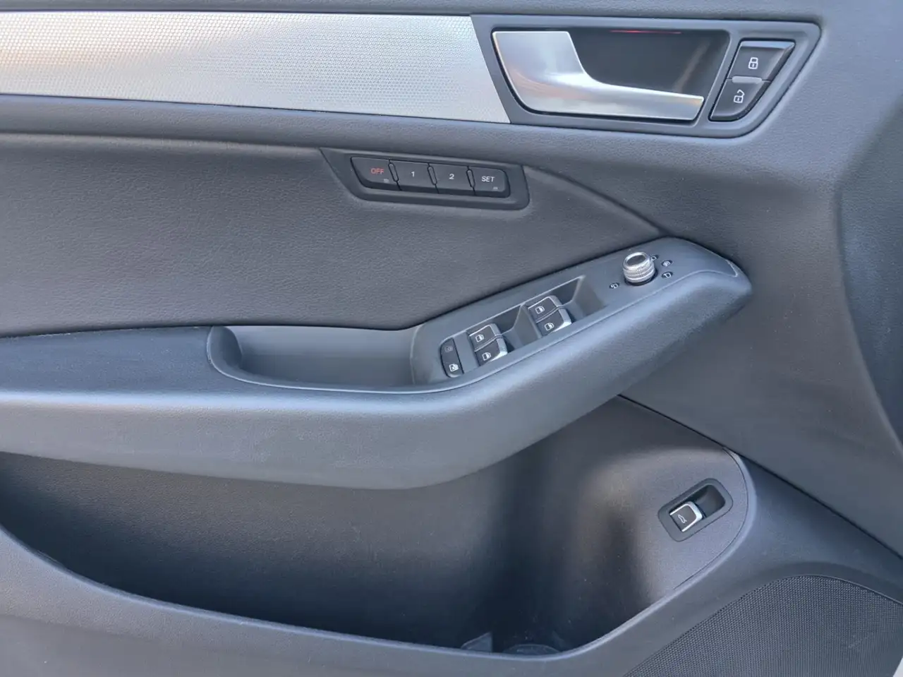 Audi Q5 снимка Audi Q5
