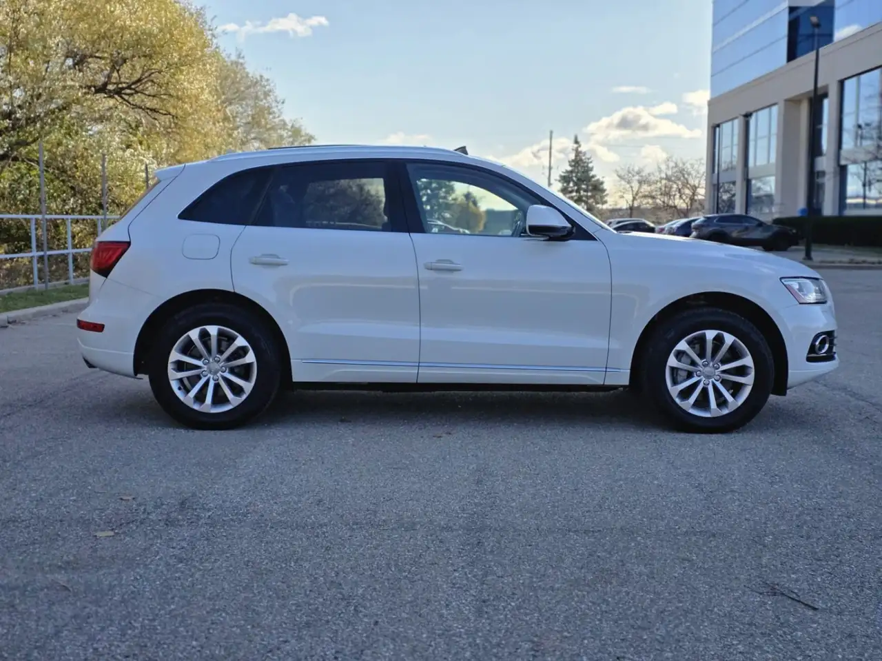 Audi Q5 снимка Audi Q5