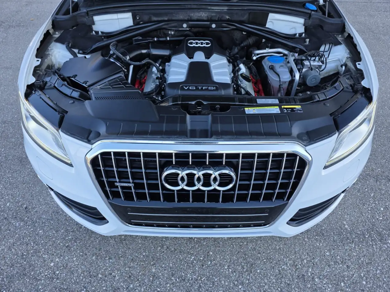Audi Q5 снимка Audi Q5