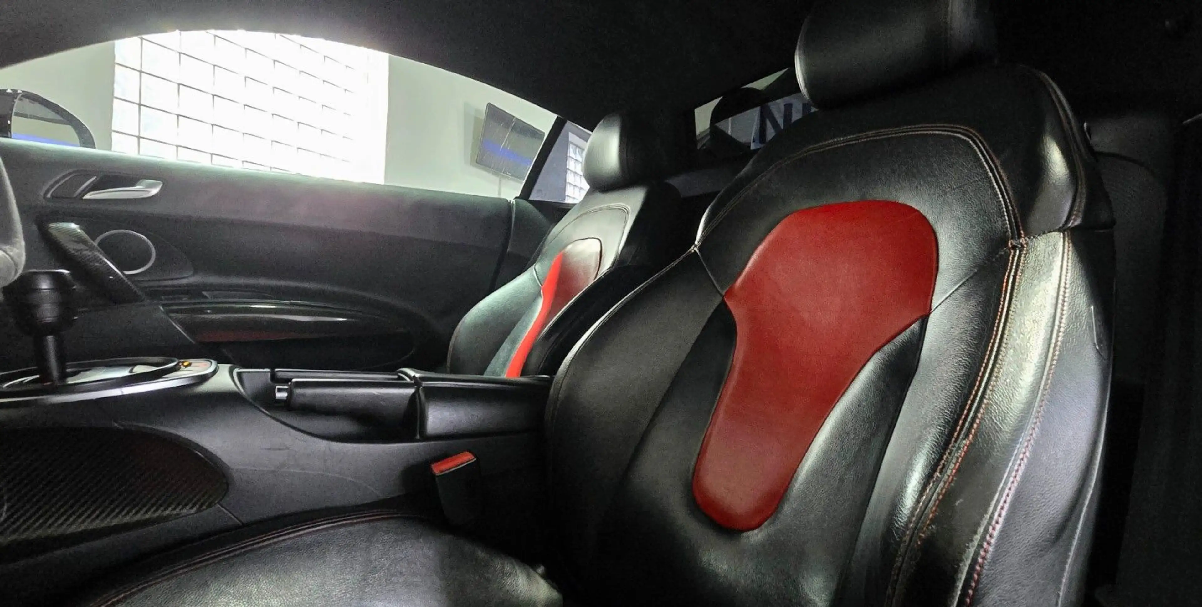 Audi R8 4.2 FSI Quattro*3*CARBON*V10-OPTIK*B&O*V10 FG — photo 33