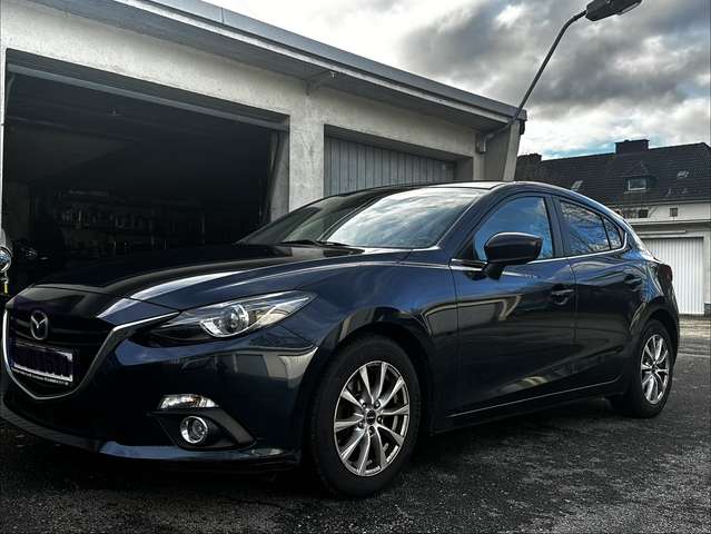 Imagine Mazda 3 Urban Limited