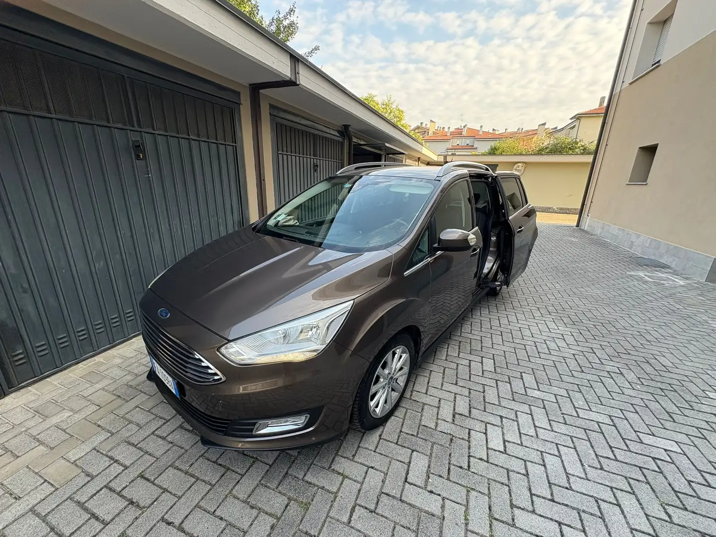 Ford C-Max C-Max 7 III 2015 C-Max7 1.0 ecoboost Titanium s Marrone - 2