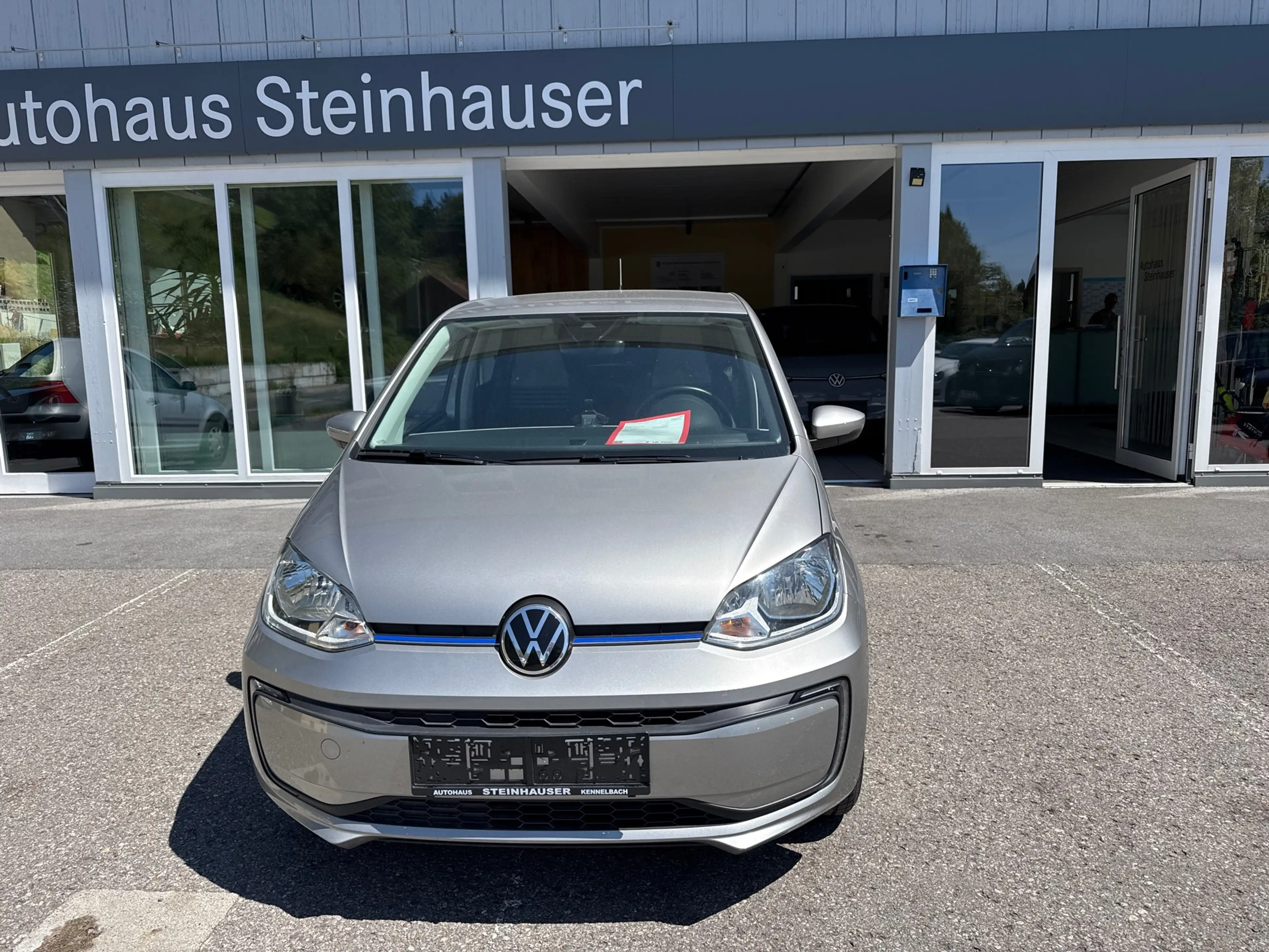 Volkswagen e-up! Style Plus