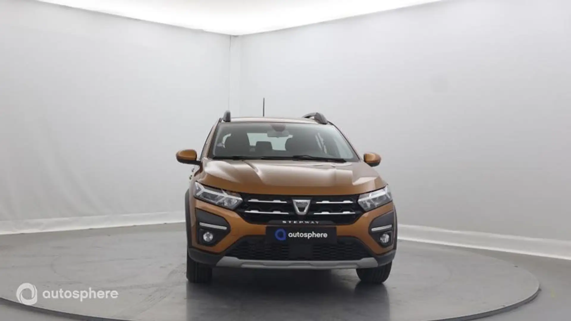 Dacia Sandero 1.0 TCe 90ch Stepway Confort -22 - 2