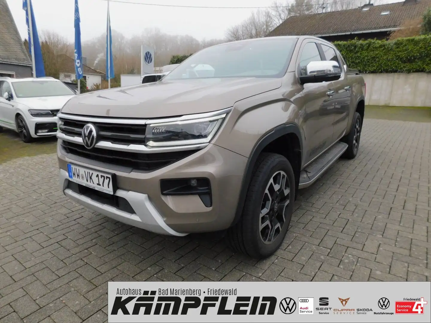 Volkswagen Amarok DoubleCab Style 4Motion AHK NAVI Béžová - 1