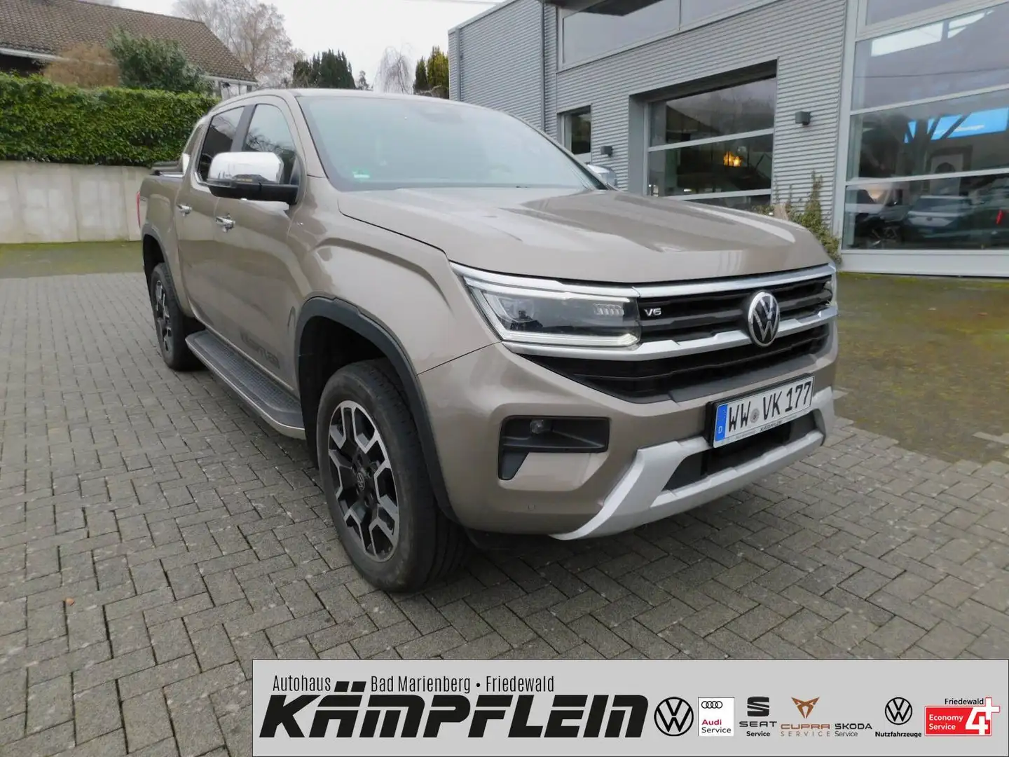 Volkswagen Amarok DoubleCab Style 4Motion AHK NAVI Béžová - 2