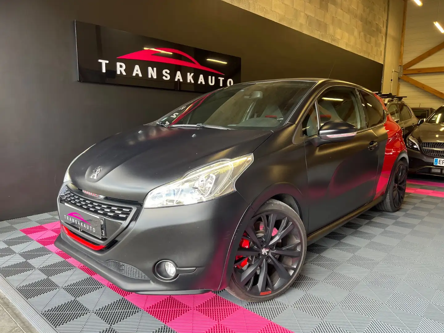 Peugeot 208 GTi 30th Noir - 1