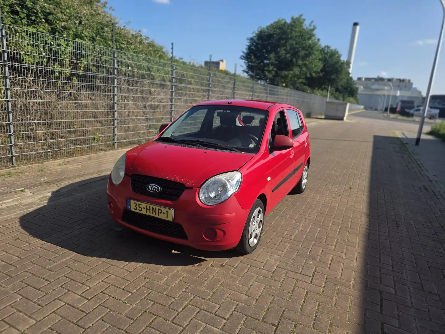 Kia Picanto 1.0 X-tra Червоний - 1