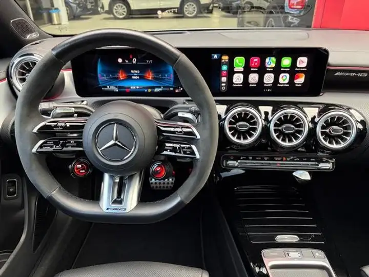 Mercedes-Benz CLA 2025, foto 16