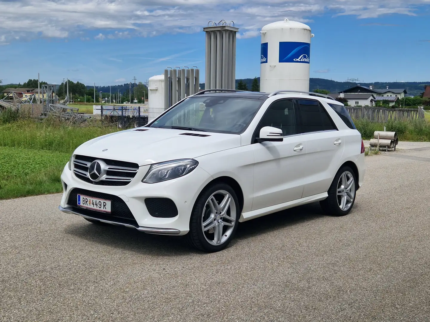 Mercedes-Benz GLE 350 d 4Matic Aut. AMG- line Weiß - 1
