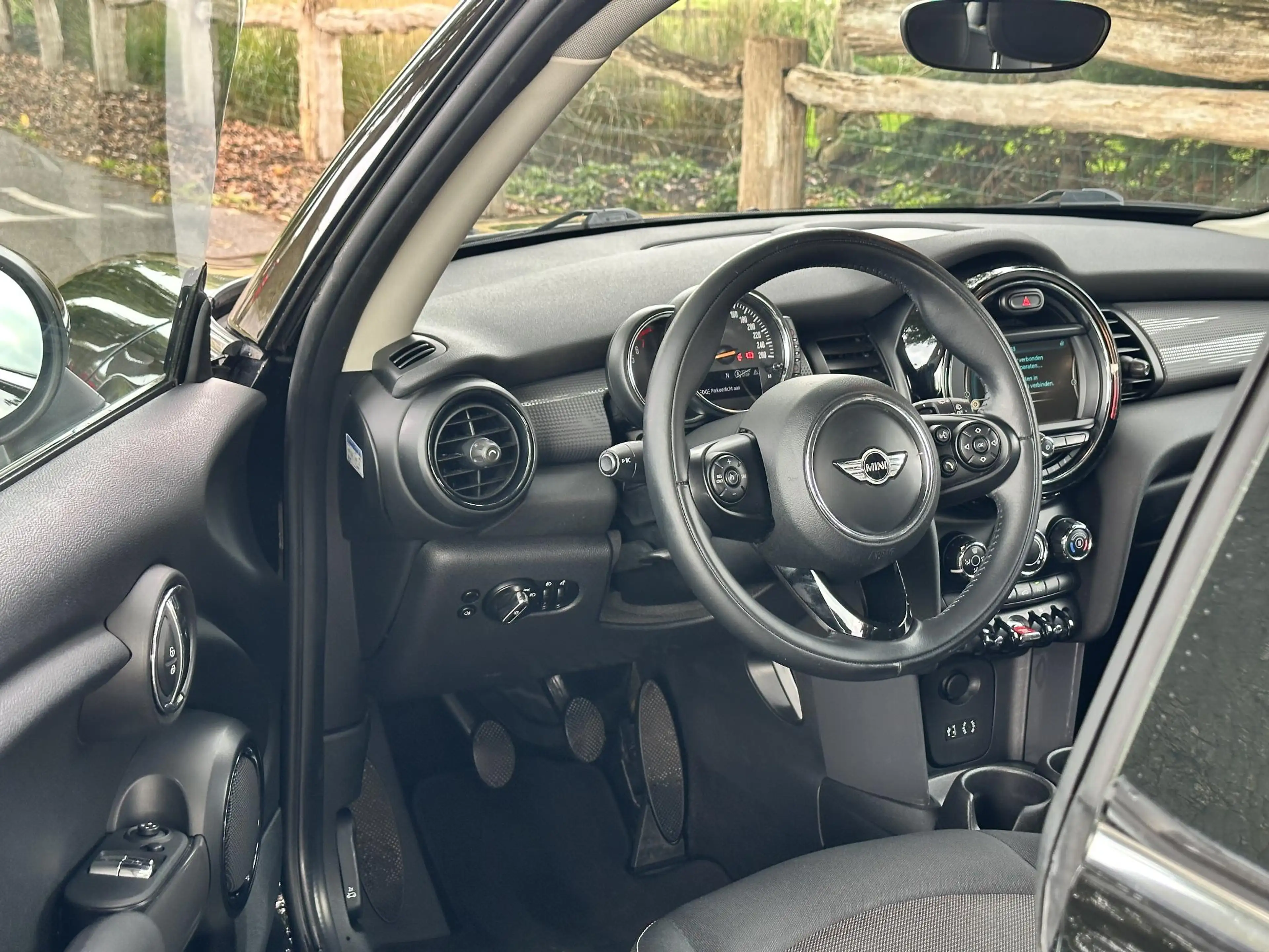 MINI Cooper 3-Deurs 1.5 Business — photo 18