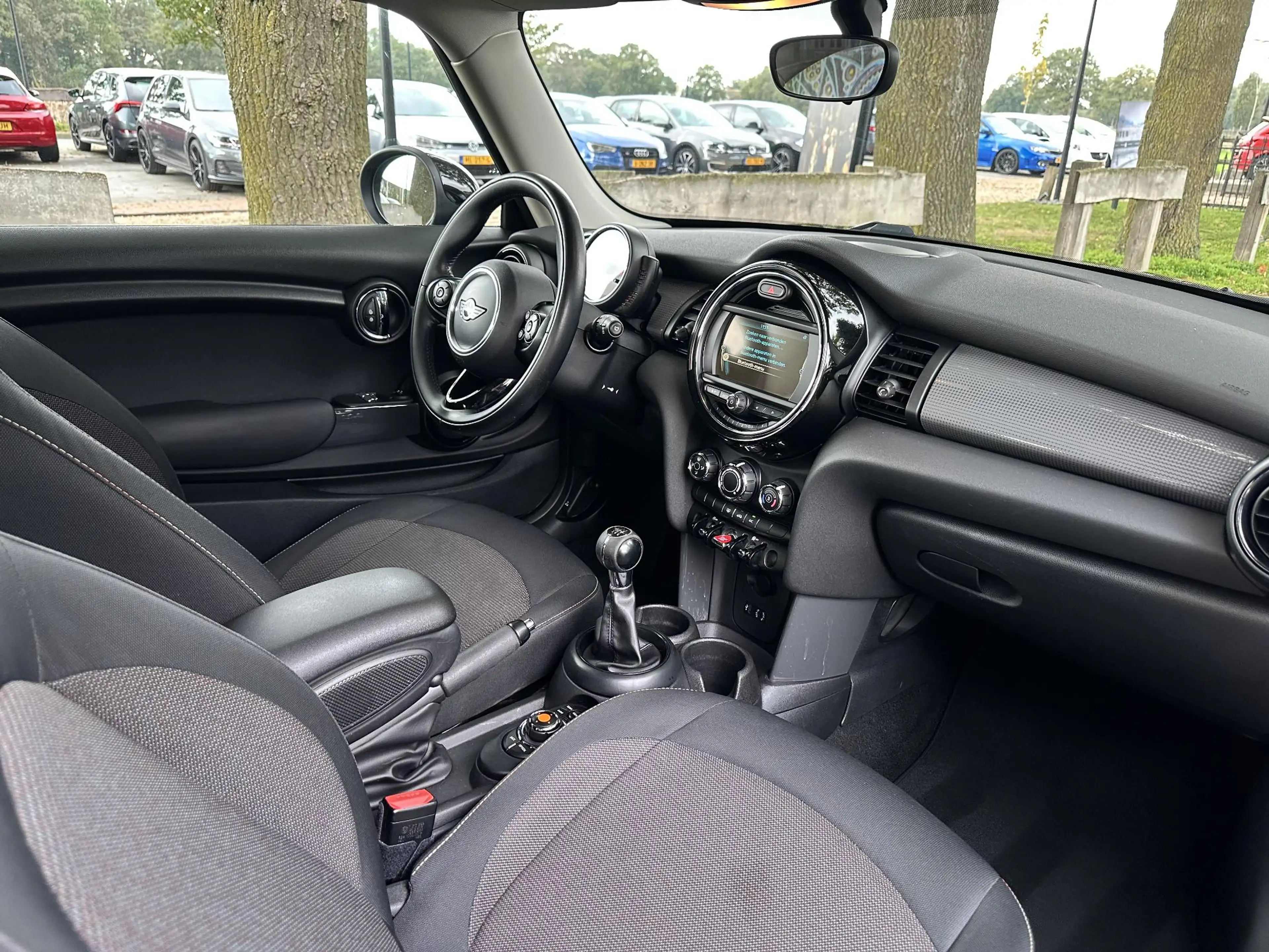 MINI Cooper 3-Deurs 1.5 Business — photo 24