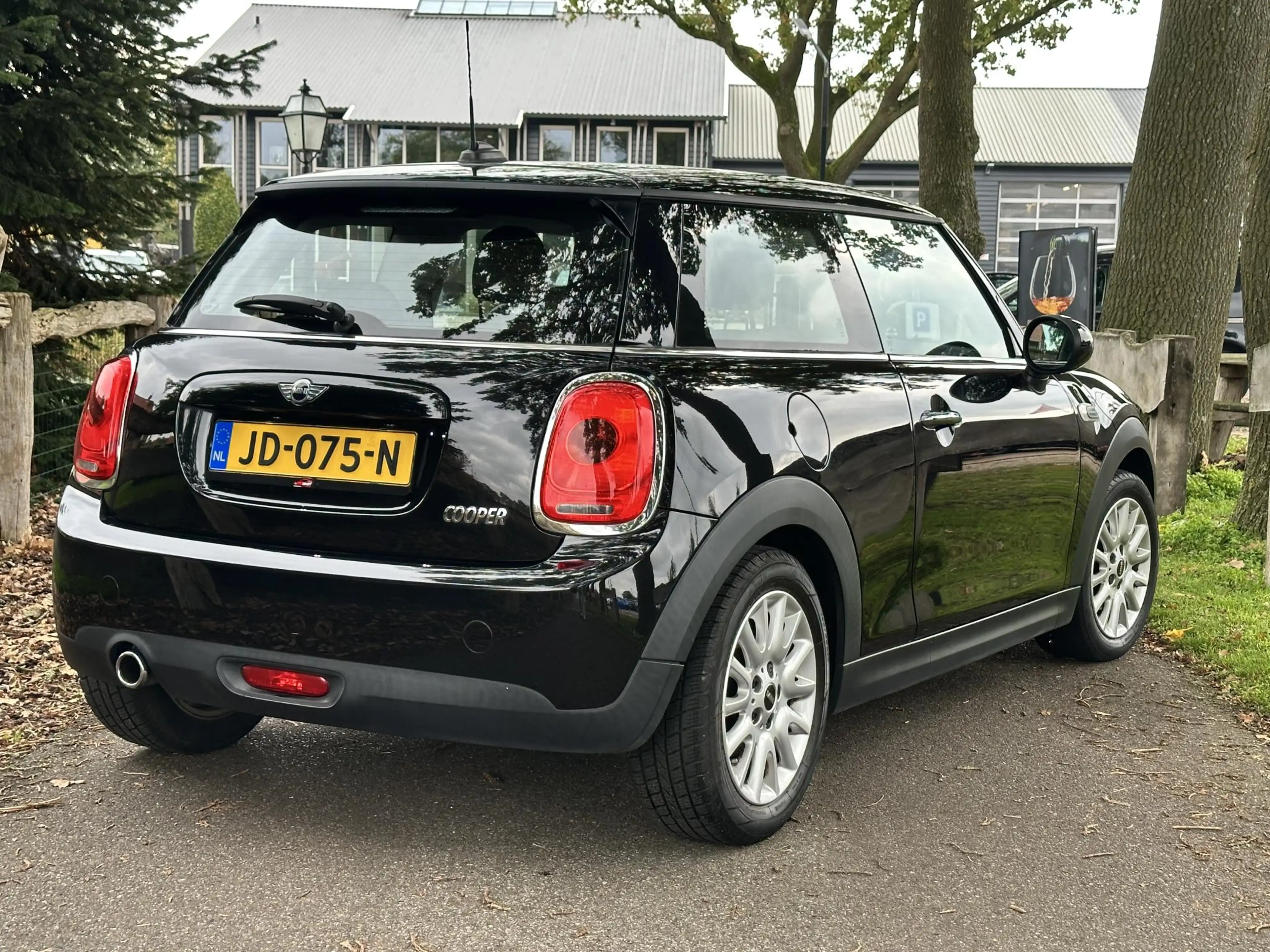 MINI Cooper 3-Deurs 1.5 Business — photo 5