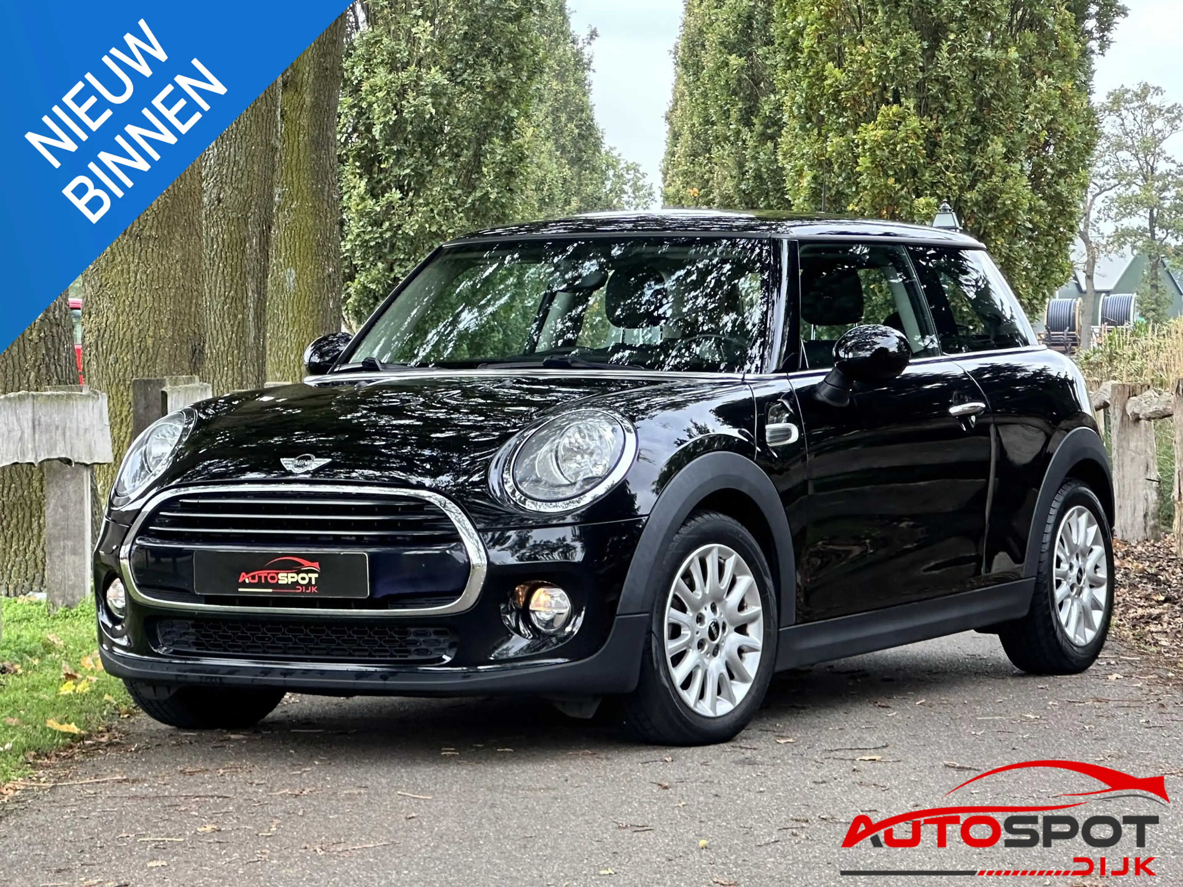 MINI Cooper 3-Deurs 1.5 Business