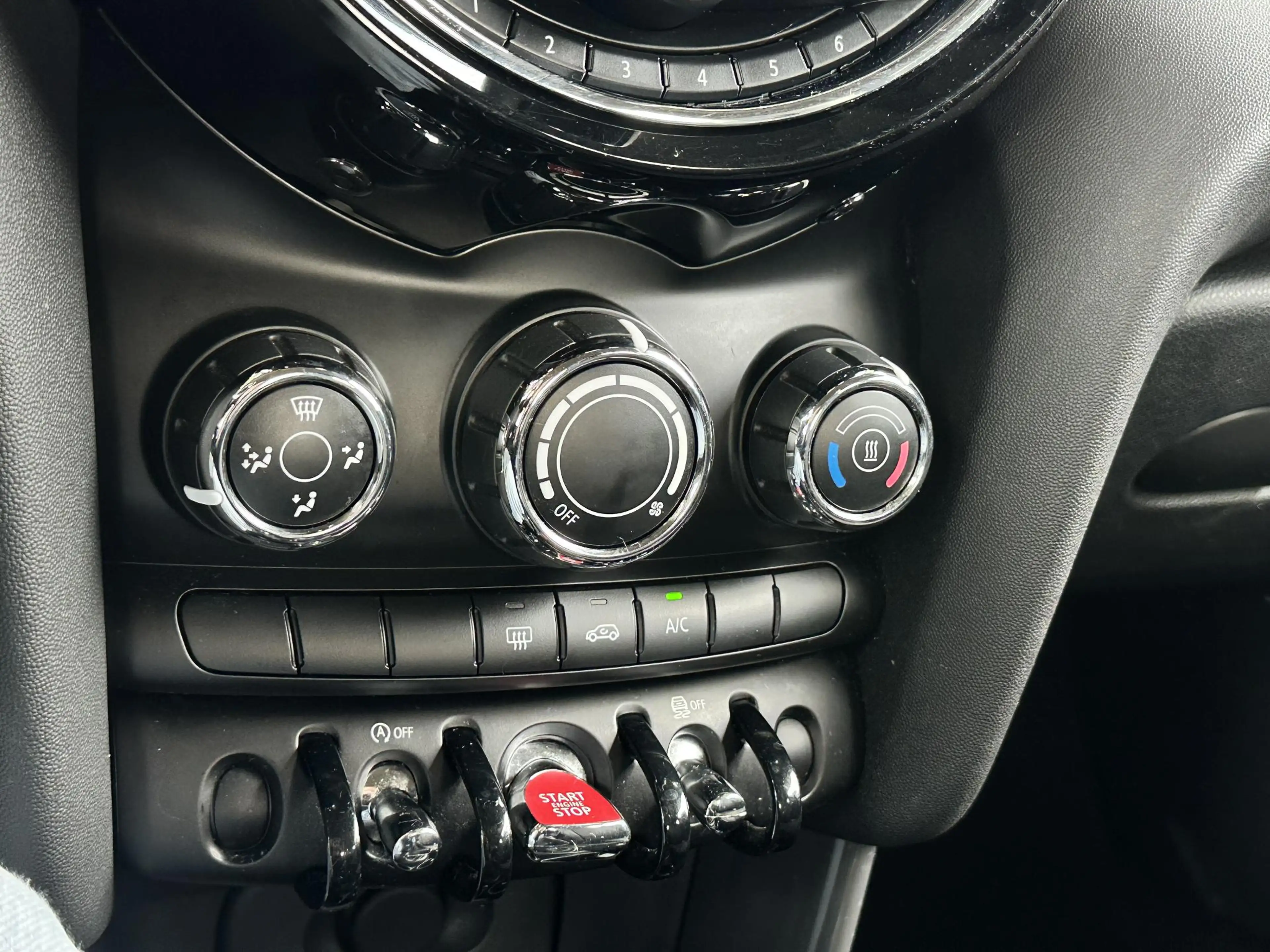 MINI Cooper 3-Deurs 1.5 Business — photo 35