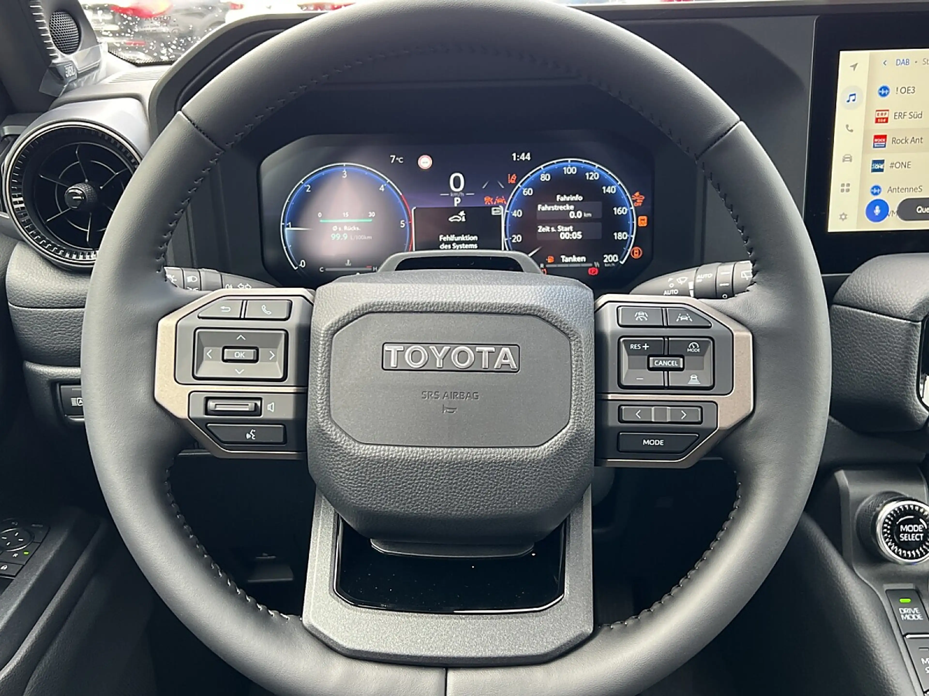 Toyota Land Cruiser Landcruiser 2,8 D-4D 4WD Lounge Aut. — photo 8