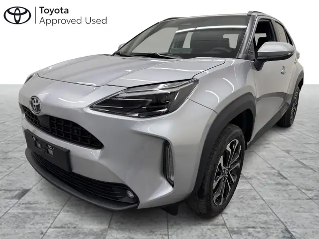 Toyota Yaris Cross Dynamic Plus + Safety Pack + Winter Pack