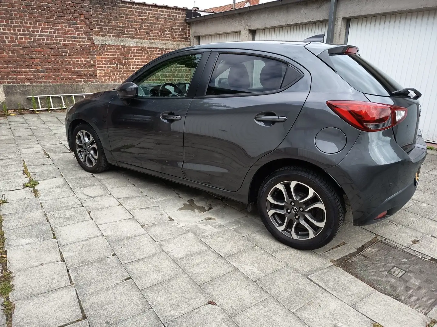 Mazda 2 2 1.5 Skyactiv-G GT-M Grijs - 2