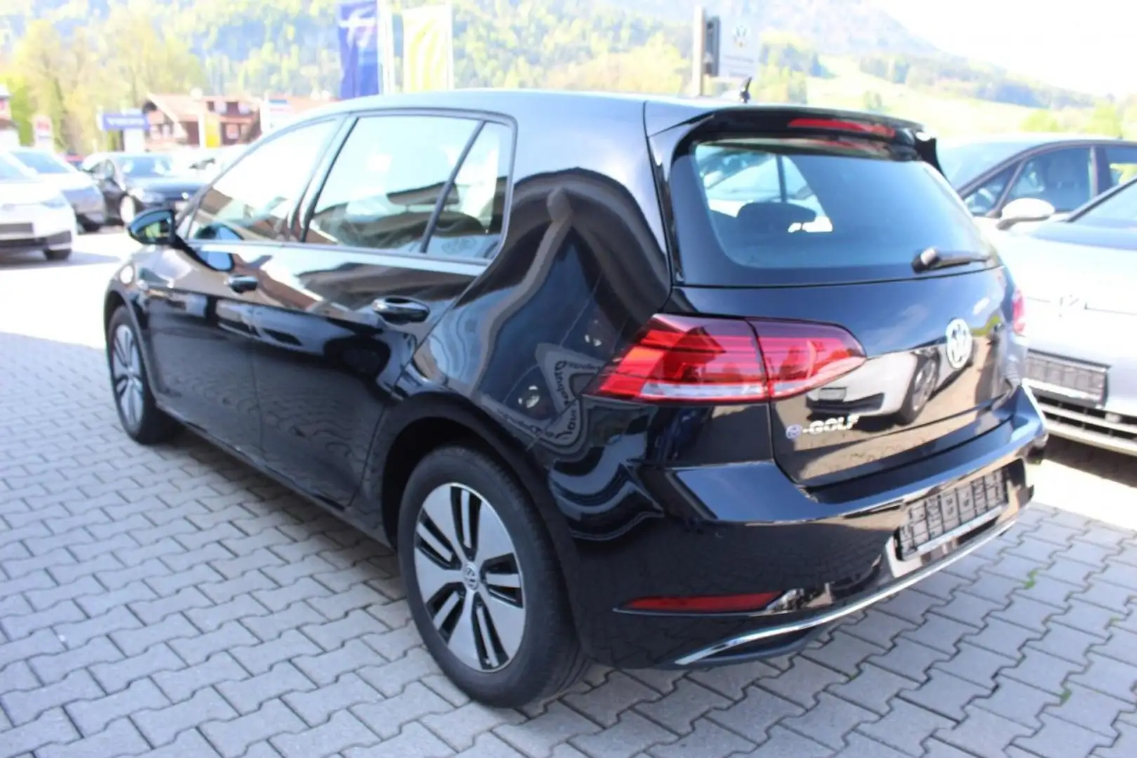 Volkswagen Golf VII e-Golf ACC+CCS Schwarz - 2
