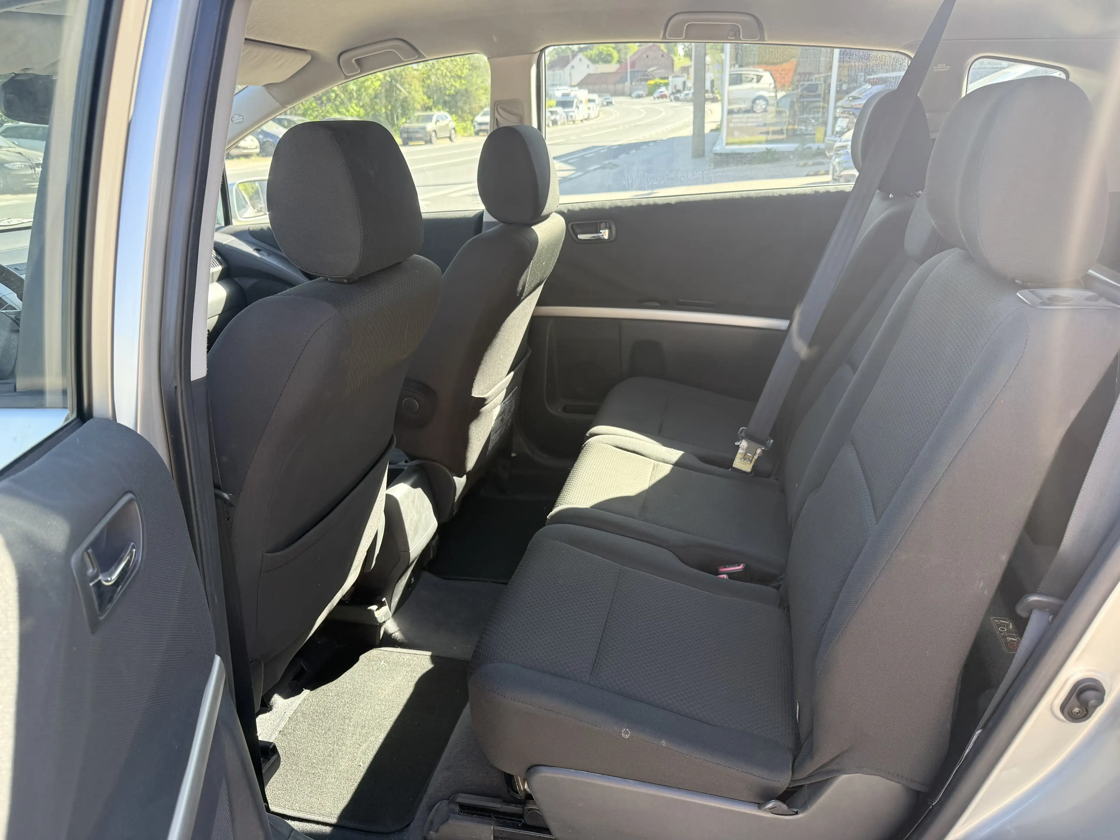Toyota Corolla Verso 7 PLACE - PRETE A IMMATRICULÉ -GARANTIE 1 An. — photo 6