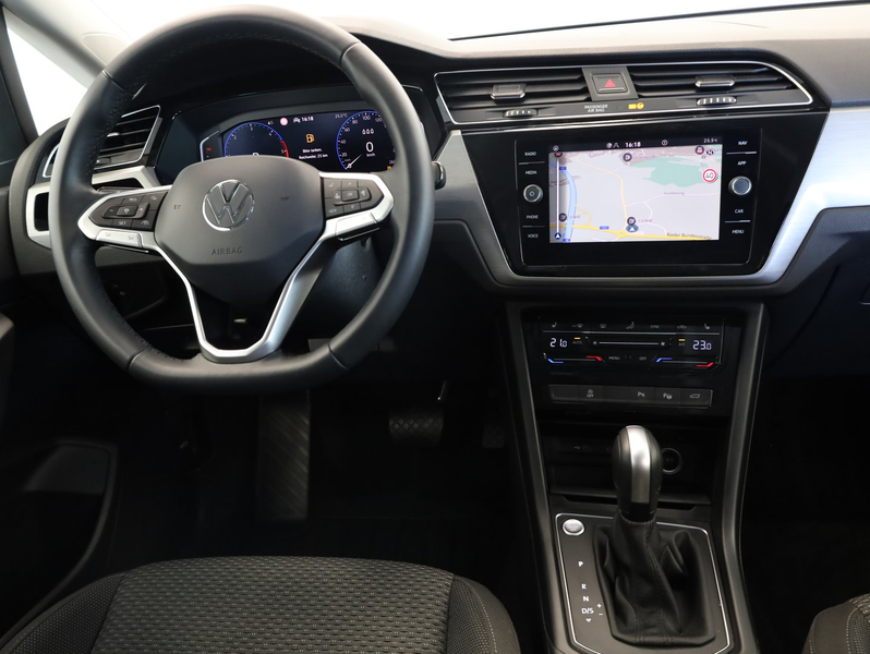 Volkswagen Touran Friends TDI DSG — photo 14