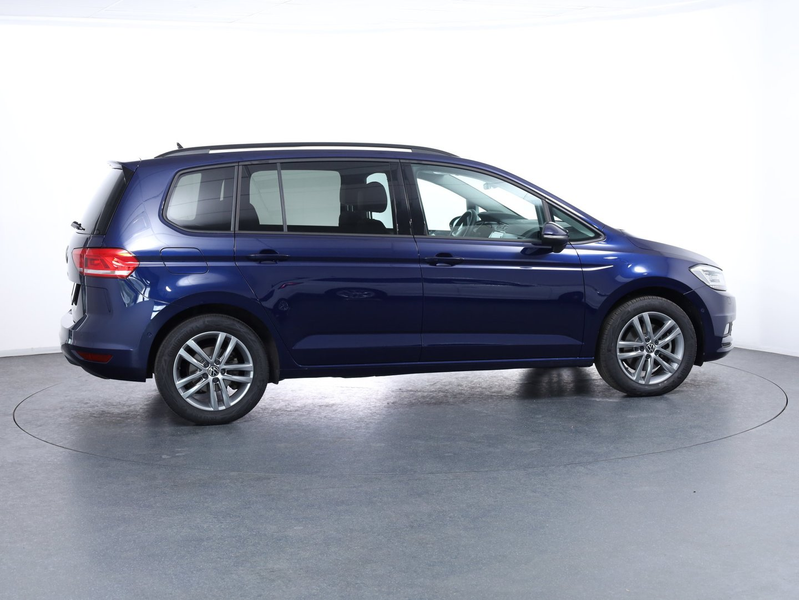 Volkswagen Touran Friends TDI DSG — photo 4