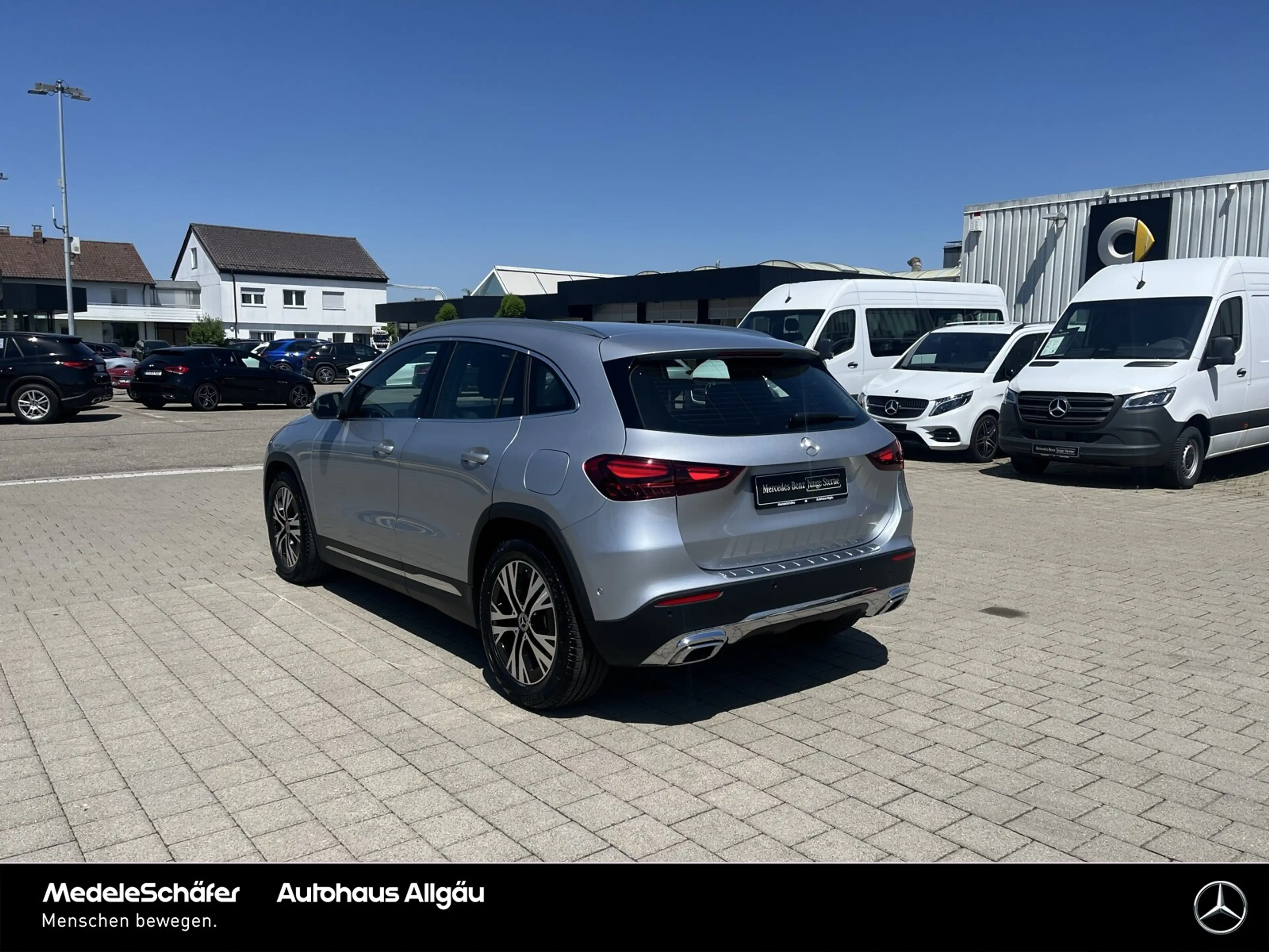 Mercedes-Benz GLA 200 GLA 200 d Progressive AHK Vorr.-Distronic Kamera — photo 3