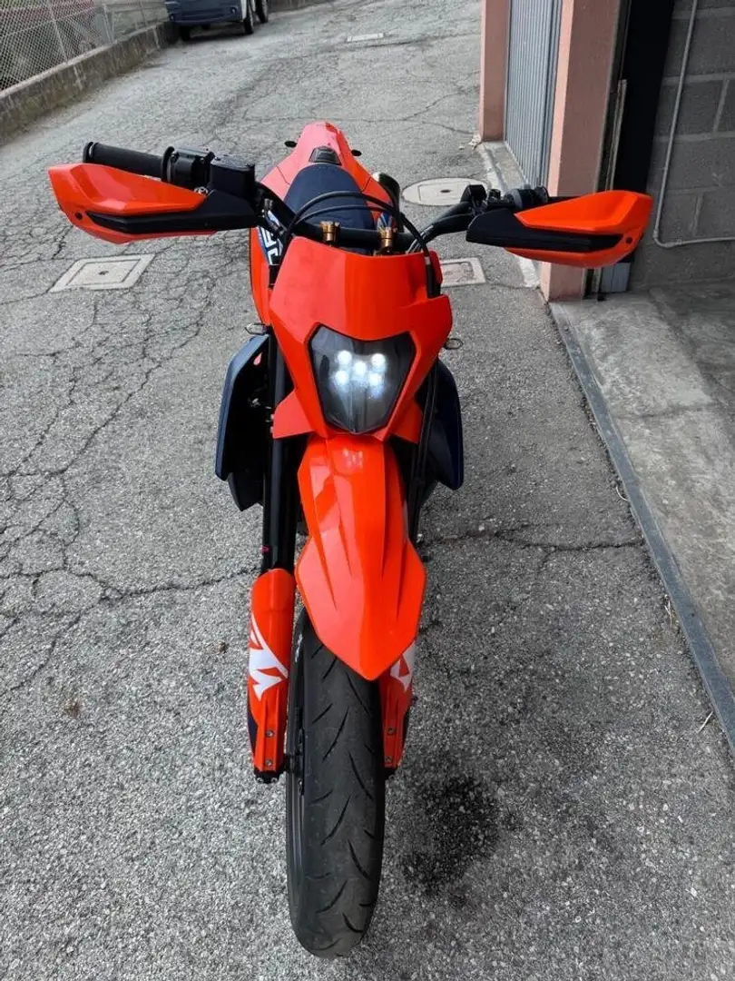 KTM 690 SMC R Arancione - 1