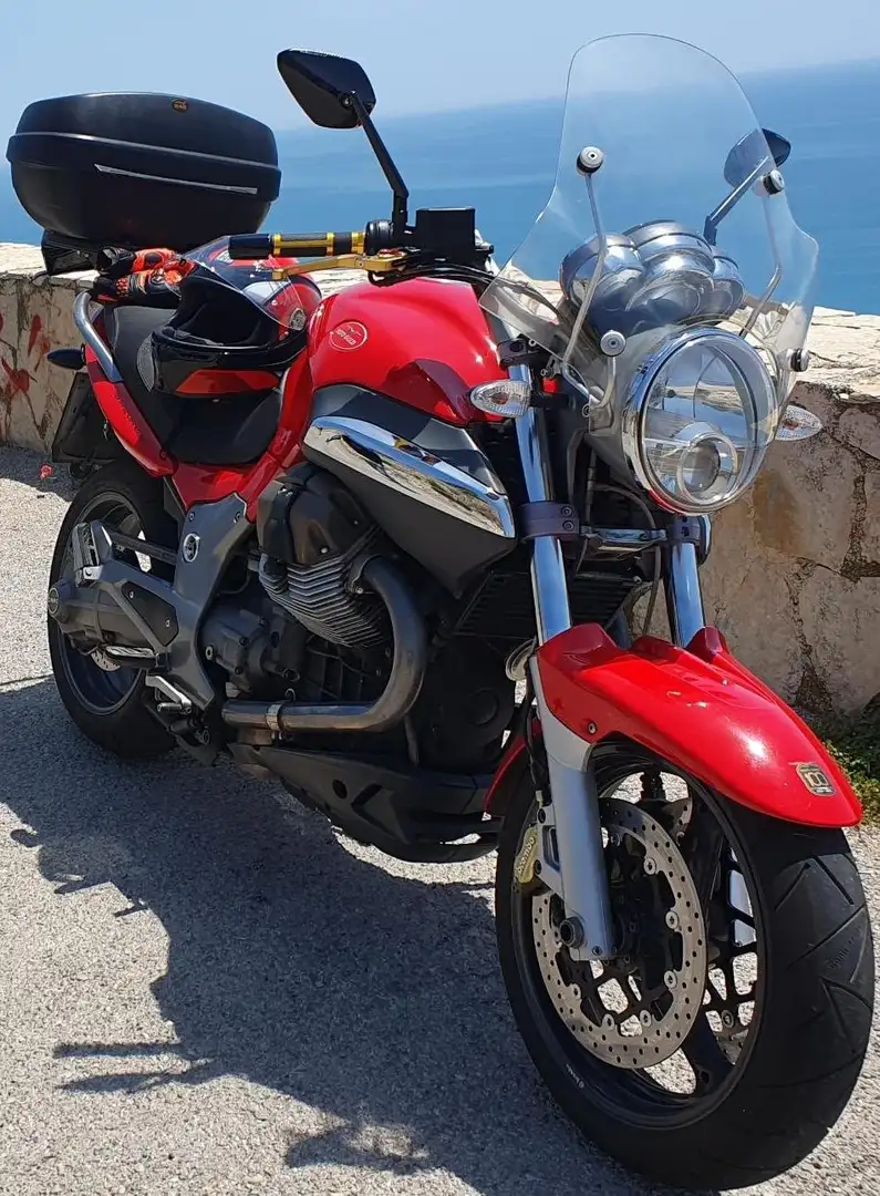 Moto Guzzi Breva 1100 2' serie 2015 Rood - 1