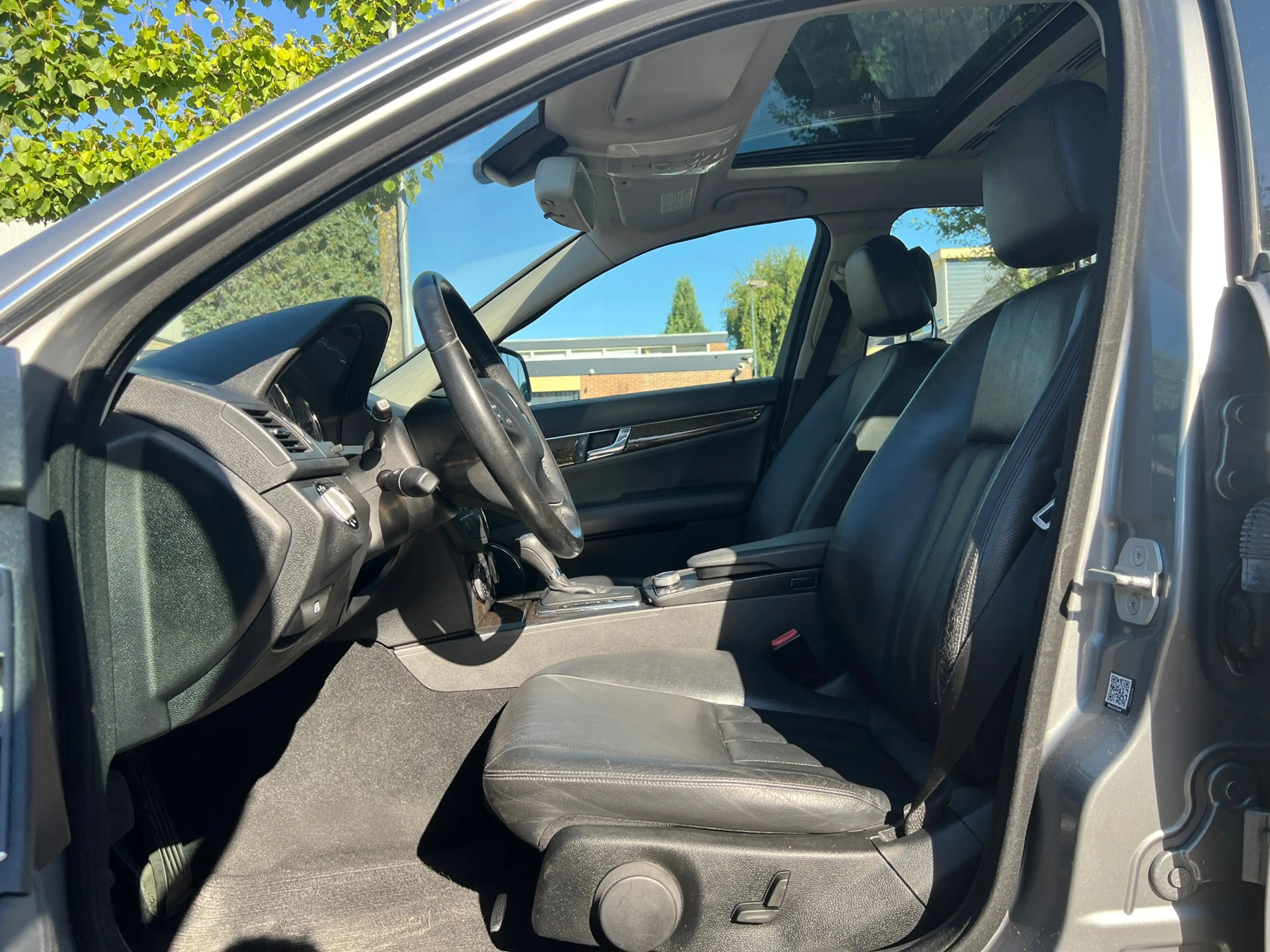 Mercedes-Benz C 350 Elegance *RIJKLAAR| +Nwe APK — photo 11
