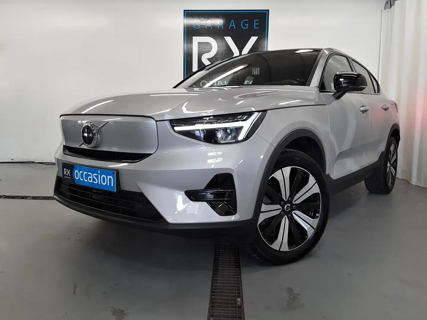 Volvo C40 C40 69 kWh Šedá - 1