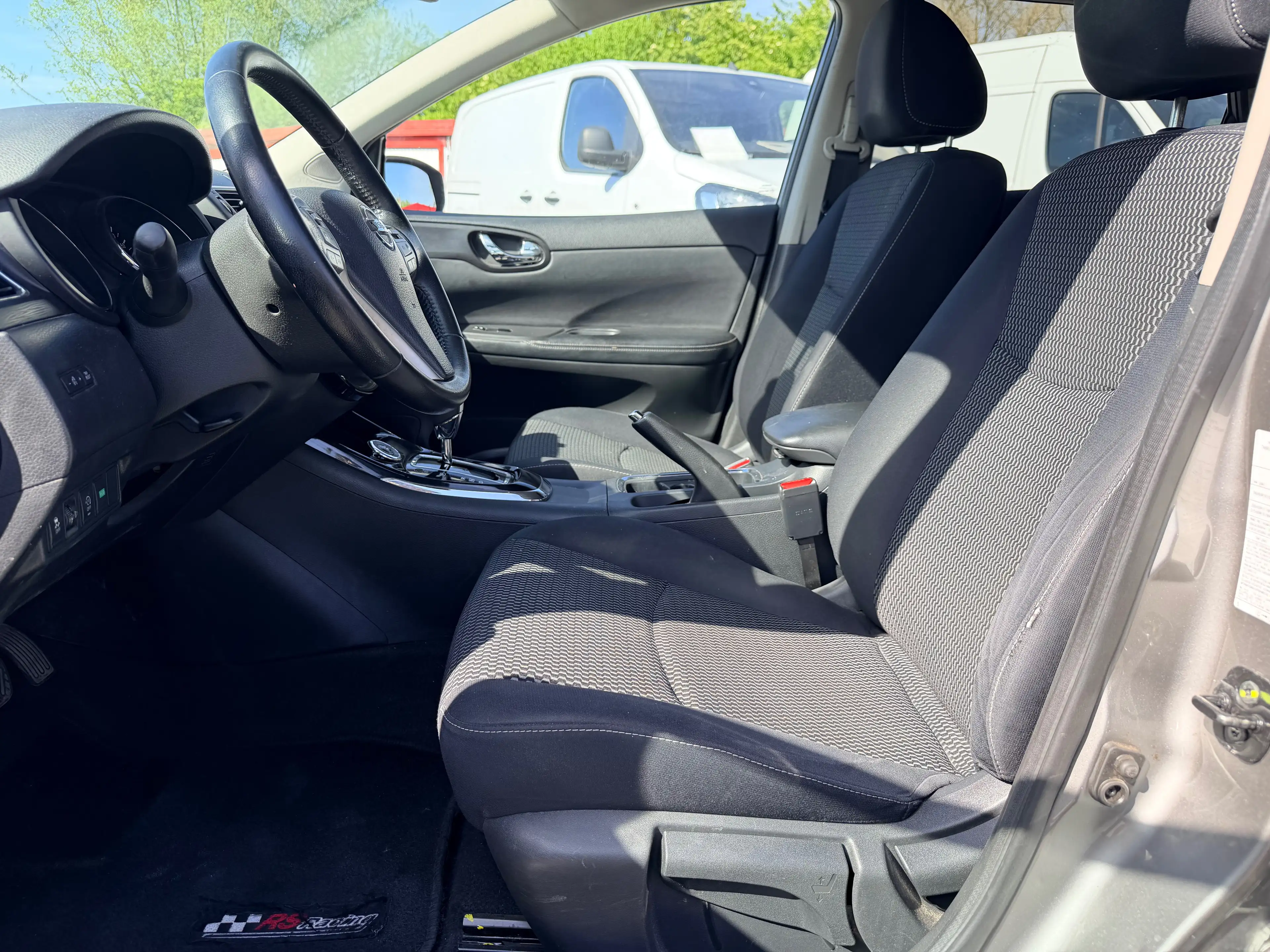Nissan Pulsar Pulsar 1.2 DIG-T Connect Edition Xtronic — photo 14