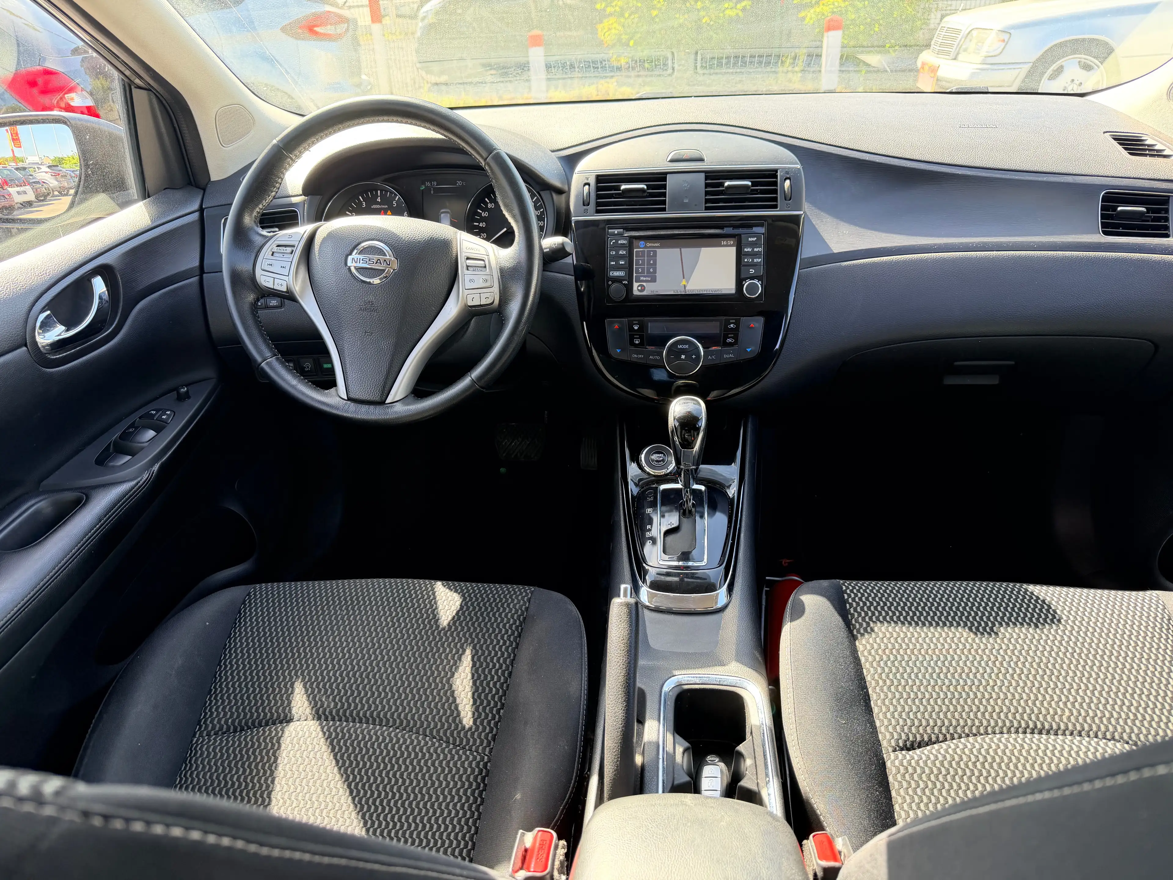 Nissan Pulsar Pulsar 1.2 DIG-T Connect Edition Xtronic — photo 10