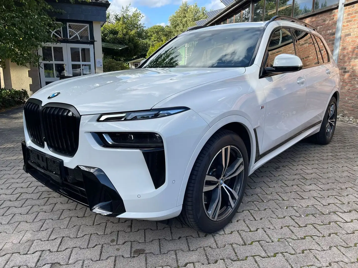 BMW X7 xDrive 40 i M Sport Apple Multi Navi Android Weiß - 2