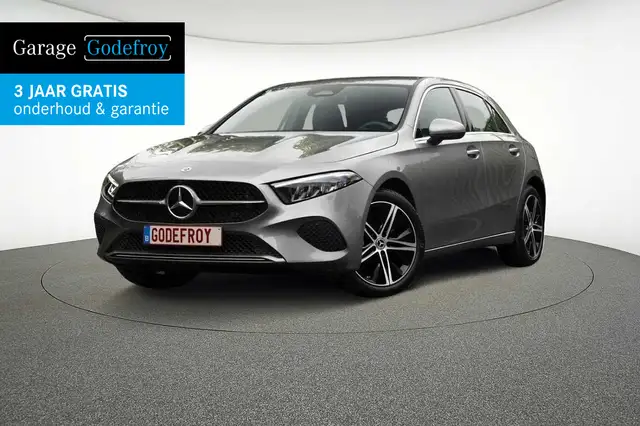 Mercedes-Benz A 250 A 250e