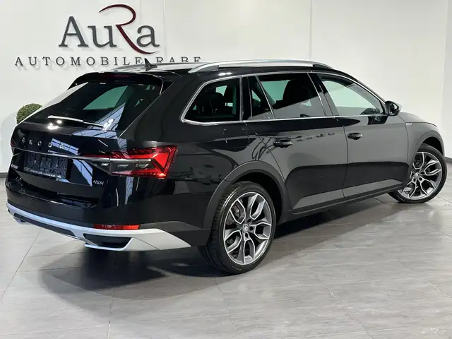Skoda Superb view 4