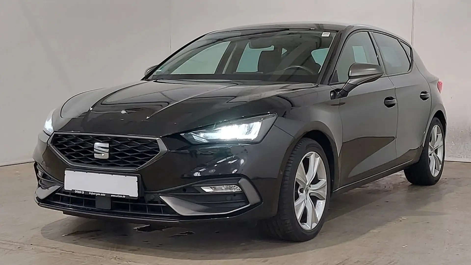 SEAT Leon 2,0 TDI FR Im Vorlauf!! Noir - 1