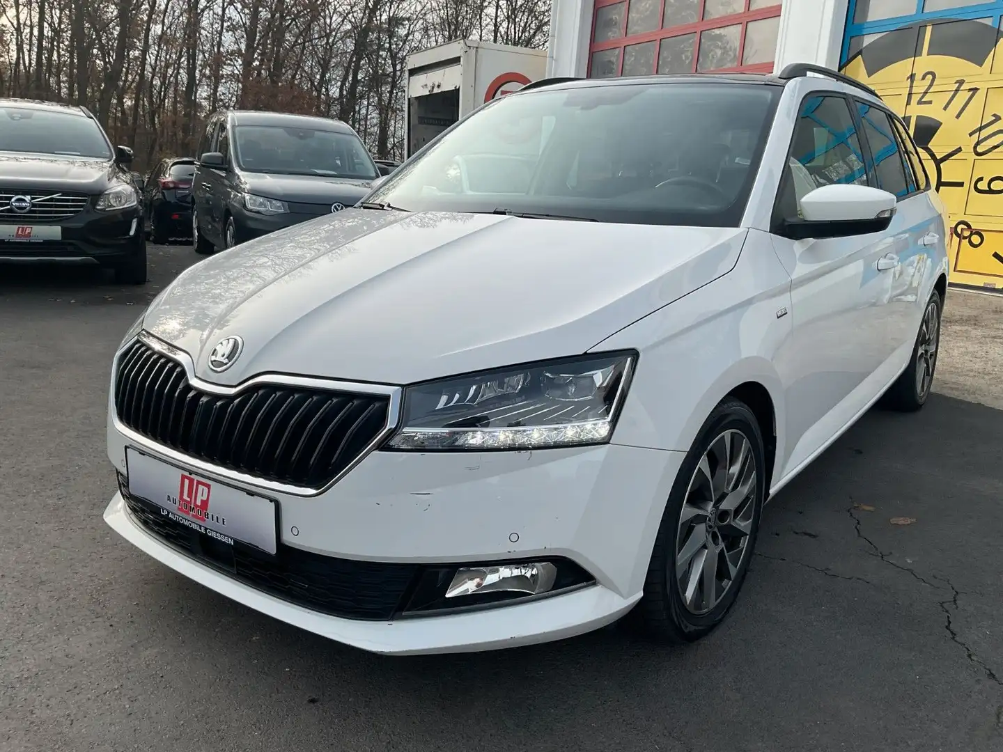 Skoda Fabia Combi 1.0 TSI LED Pano Navi ACC SHZ PDC Blanc - 1